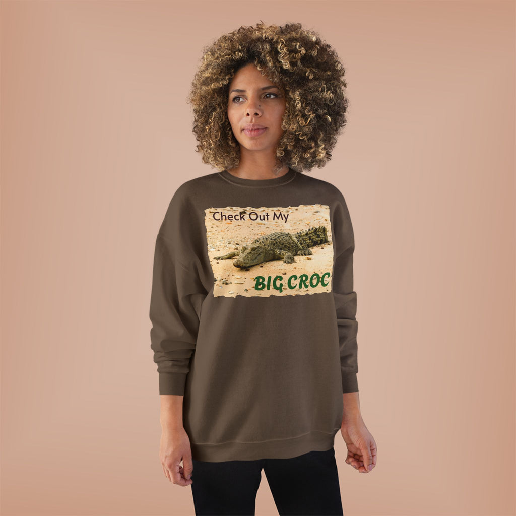 Crocodile Graphic Sweatshirt — "Check Out My Big Croc" Vintage Beach Vibe